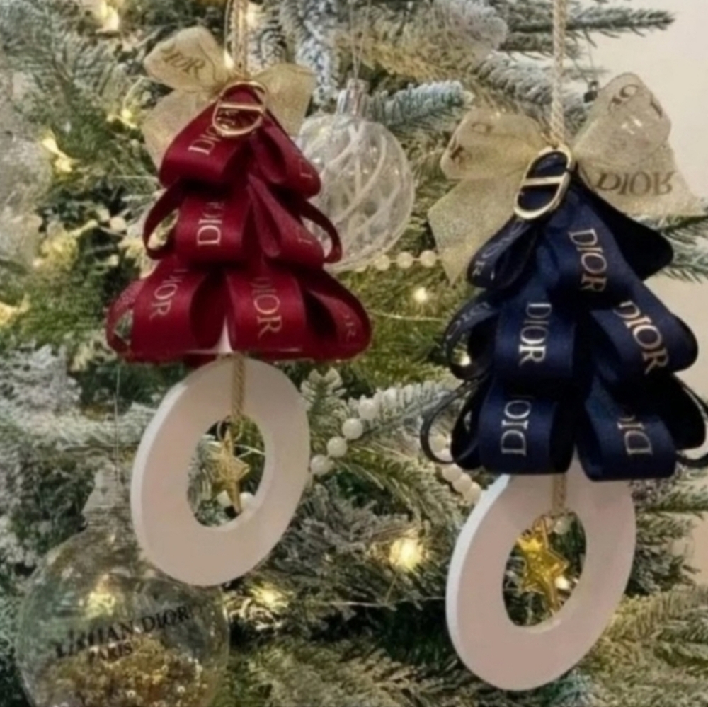 NIB DIOR Holiday Ribbon & Double Charmed Ornament